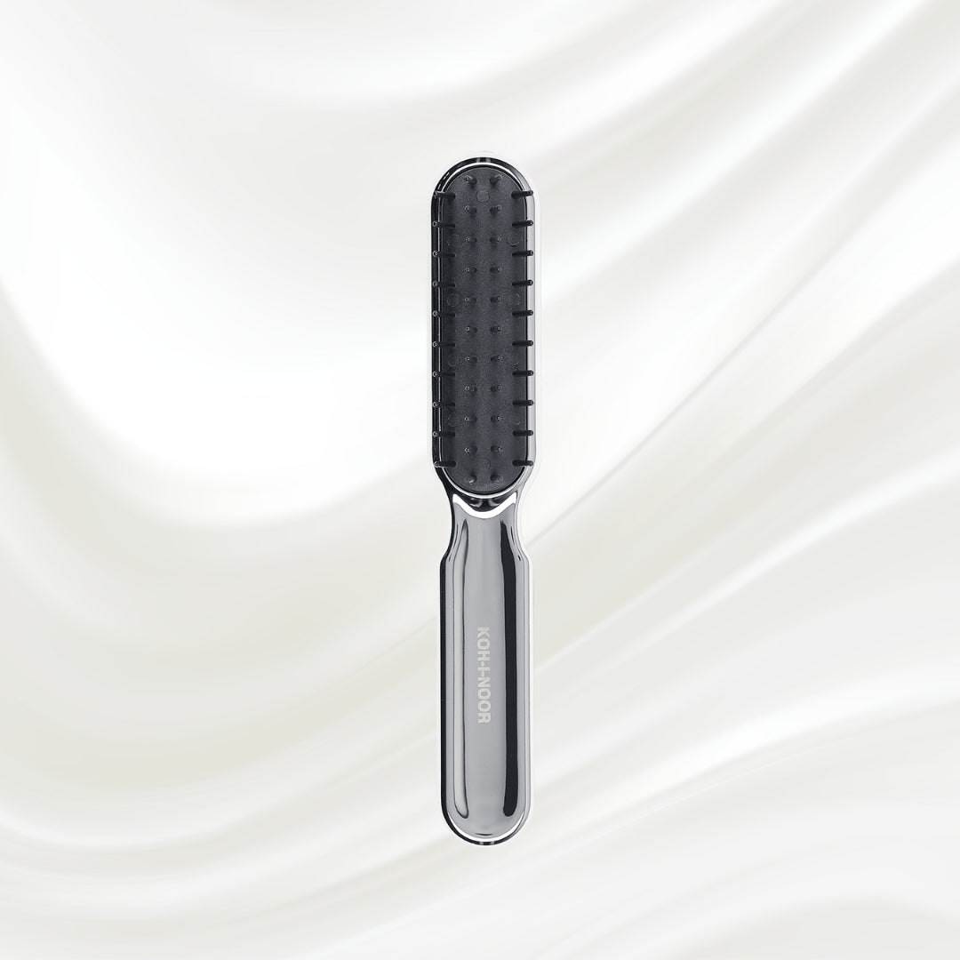 Brosse à cheveux synthétique pneumatique métallique