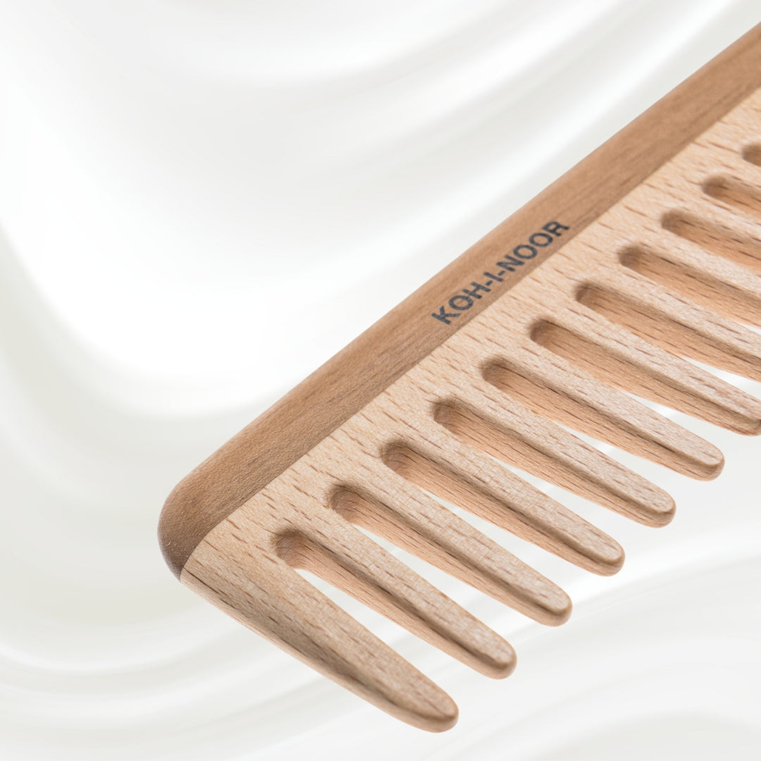 Legno Beech and Kotibe Wood Wide Tooth Comb