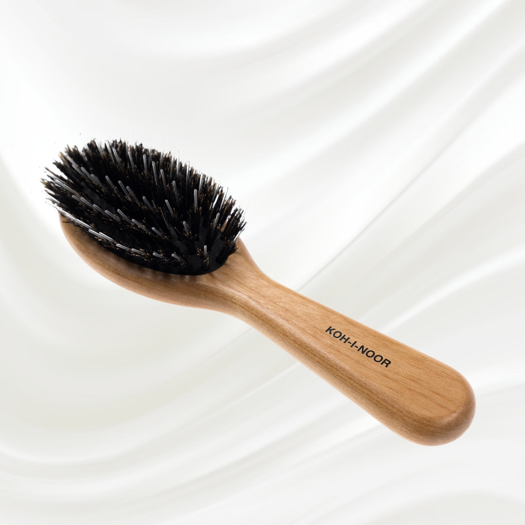 Brosse à cheveux pneumatique en bois d'aulne avec poils de sanglier et picots en nylon