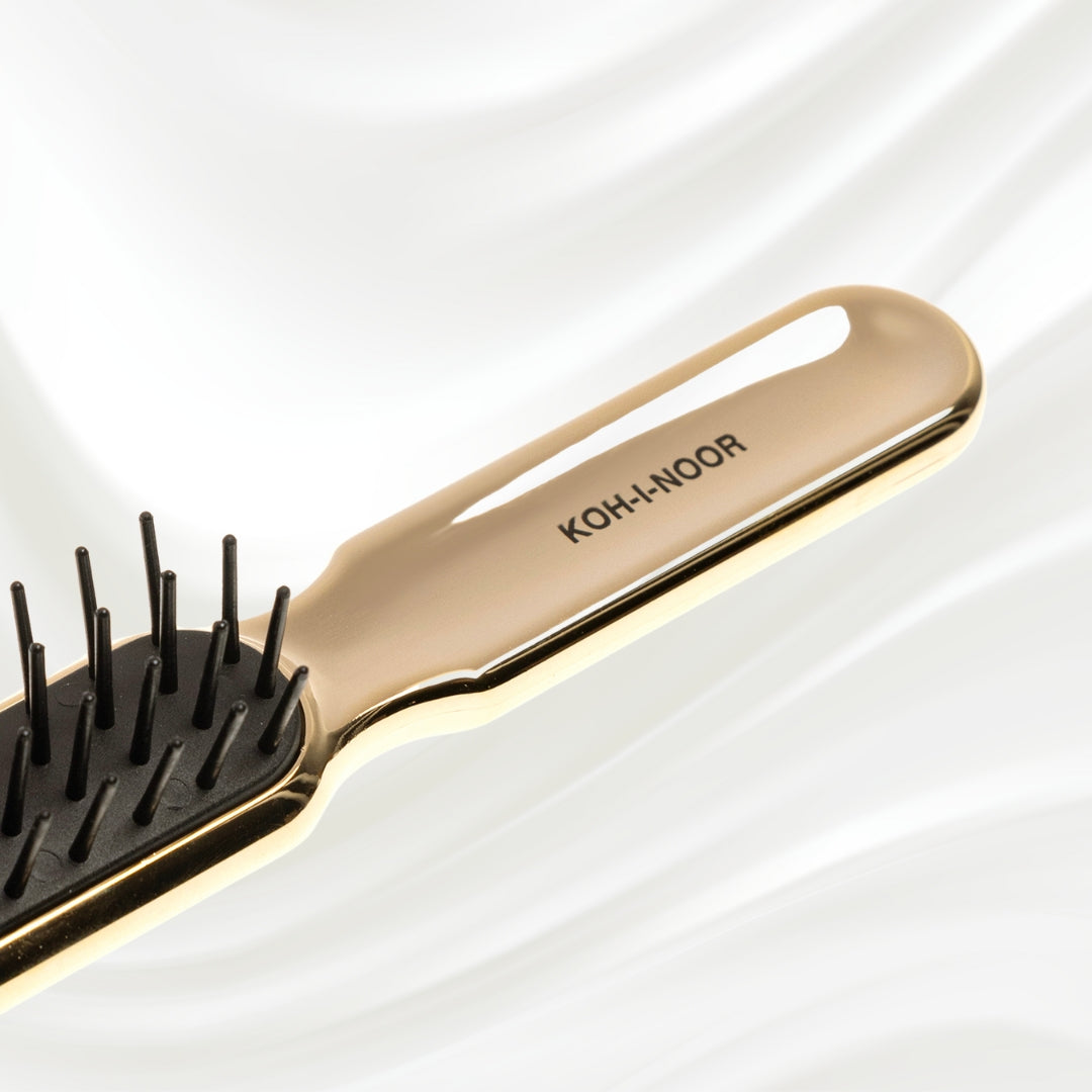 7114G KOH-I-NOOR Metallic styling brush with gold plated handle; KOH-I-NOOR's logo stamped on the handle